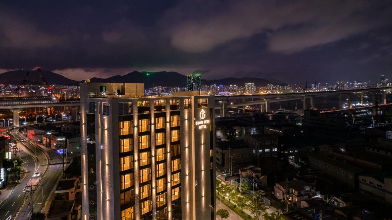 Yeongdo Grandbern Hotel Busan Dış mekan fotoğraf